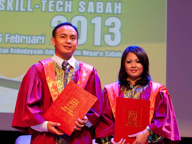 Konvokesyen Institut Skill-Tech Sabah 2013